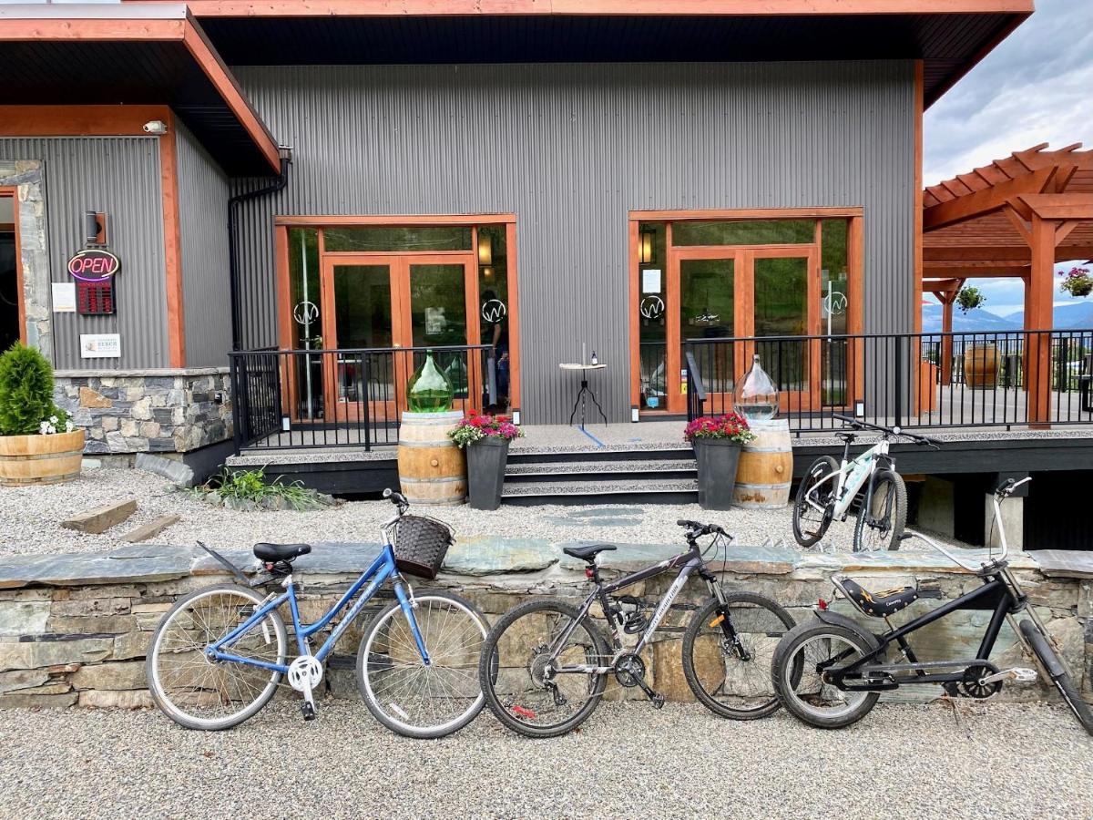 Wesbert Winery & Guest Suites Пентиктон Экстерьер фото