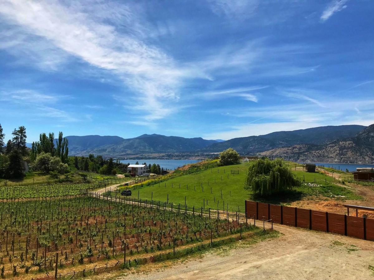 Wesbert Winery & Guest Suites Пентиктон Экстерьер фото